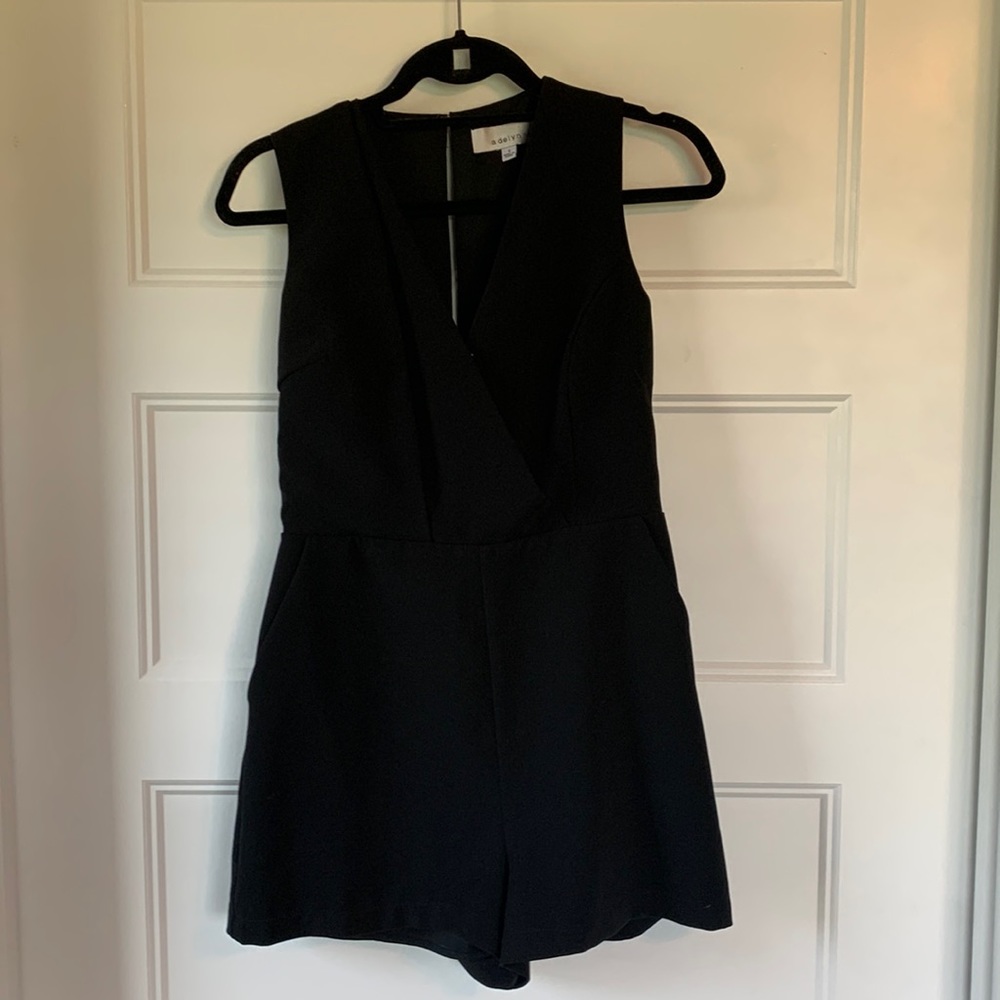 Adelyn Rae Date night black jumpsuit mini size Small
